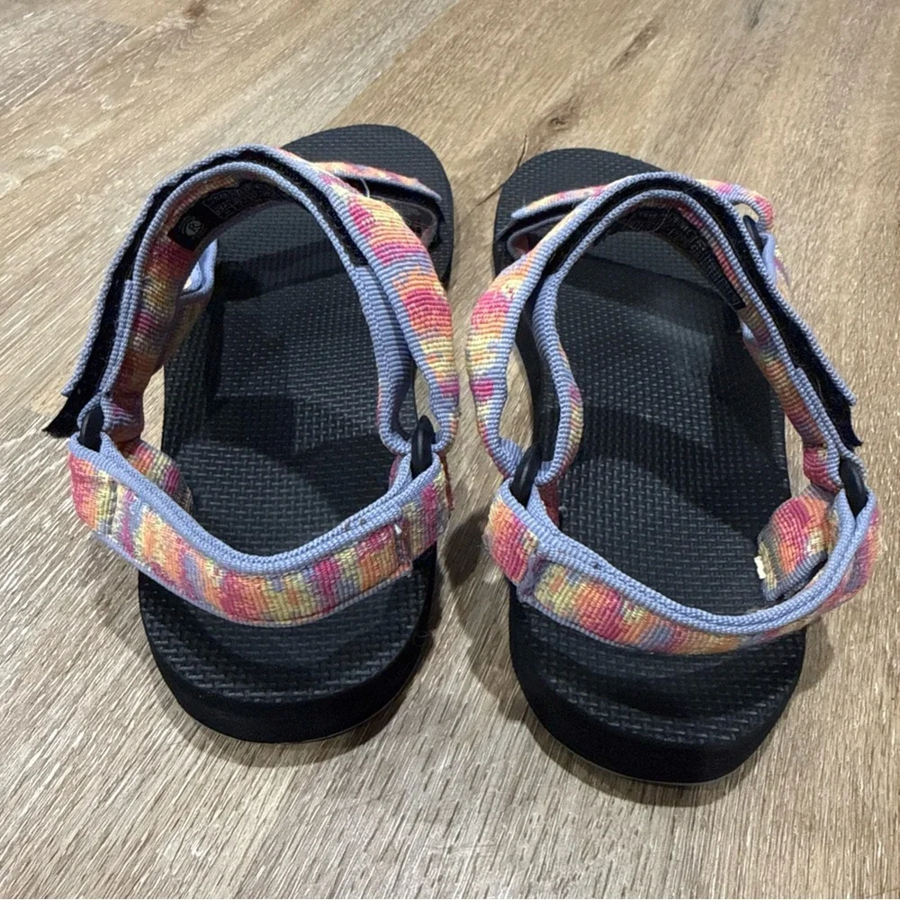 TEVA Wm Sz 10 Original Universal Sandals Iridescence Tangerine Multi